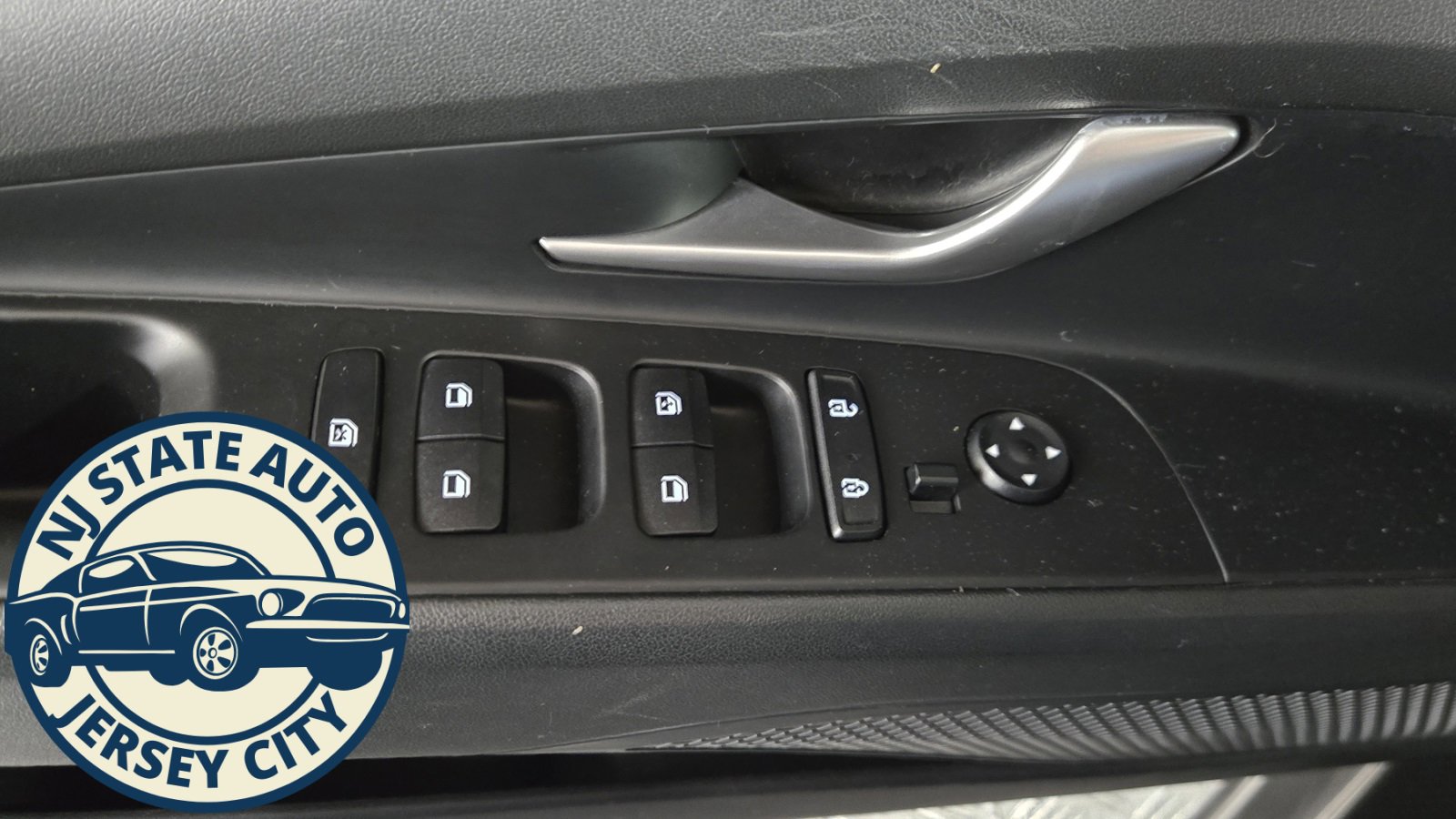 Used 2023 Hyundai Elantra SEL w/ Convenience Package image 20