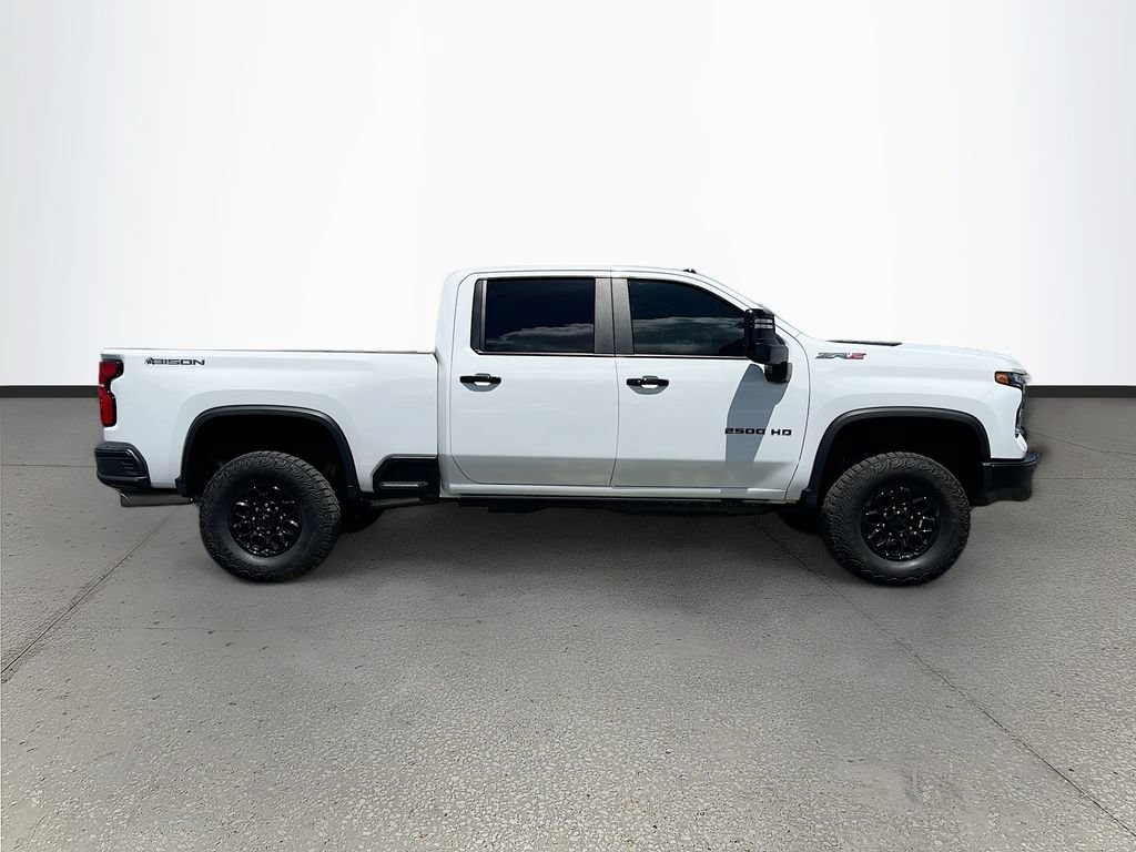 Used 2025 Chevrolet Silverado 2500 ZR2 w/ ZR2 Bison Edition AWD/4WD image 8