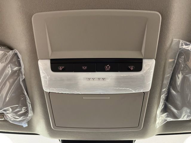 New 2025 Nissan Sentra SR w/ Midnight Edition image 31