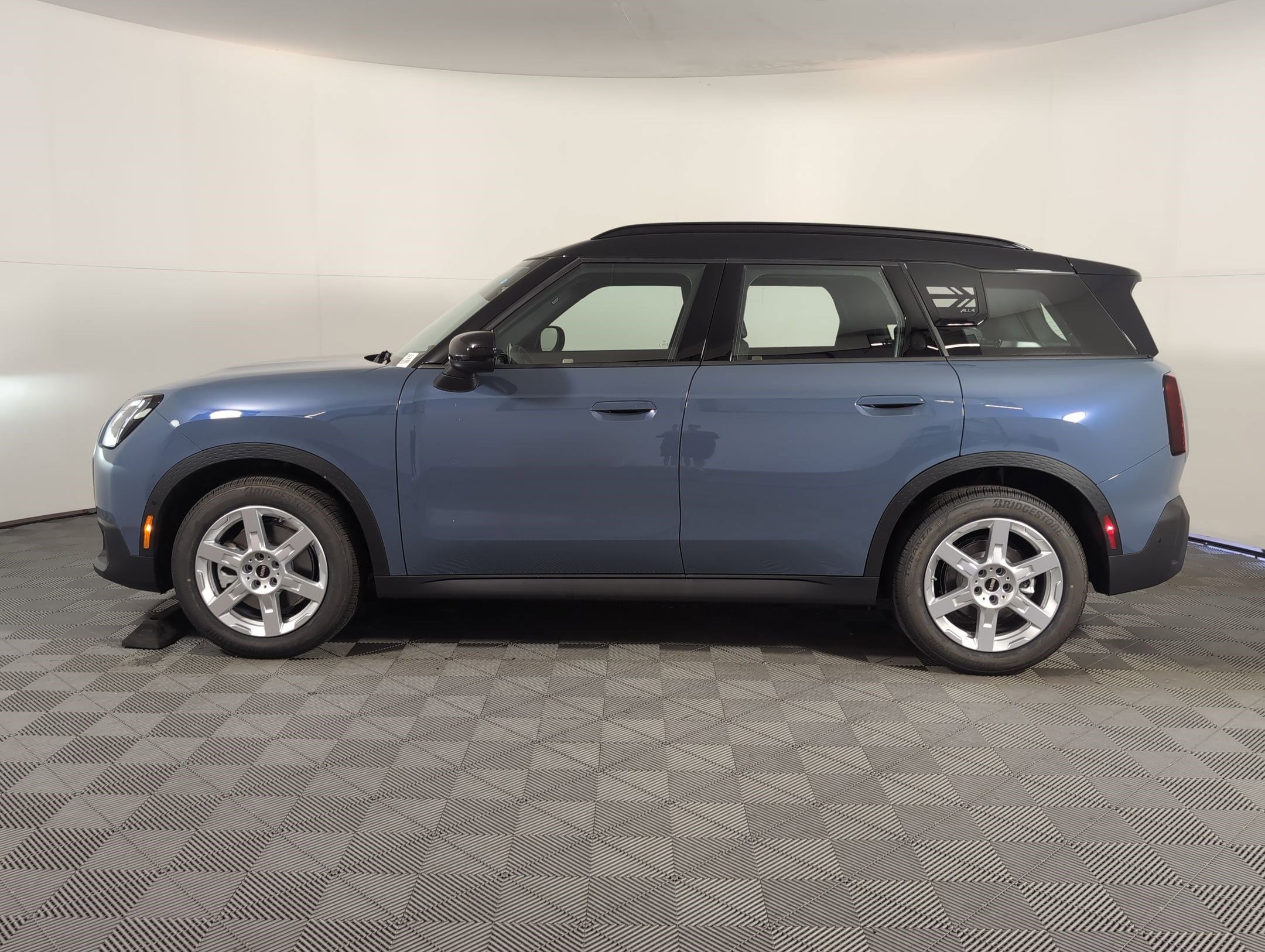 Certified 2026 MINI Cooper Countryman S AWD/4WD image 2