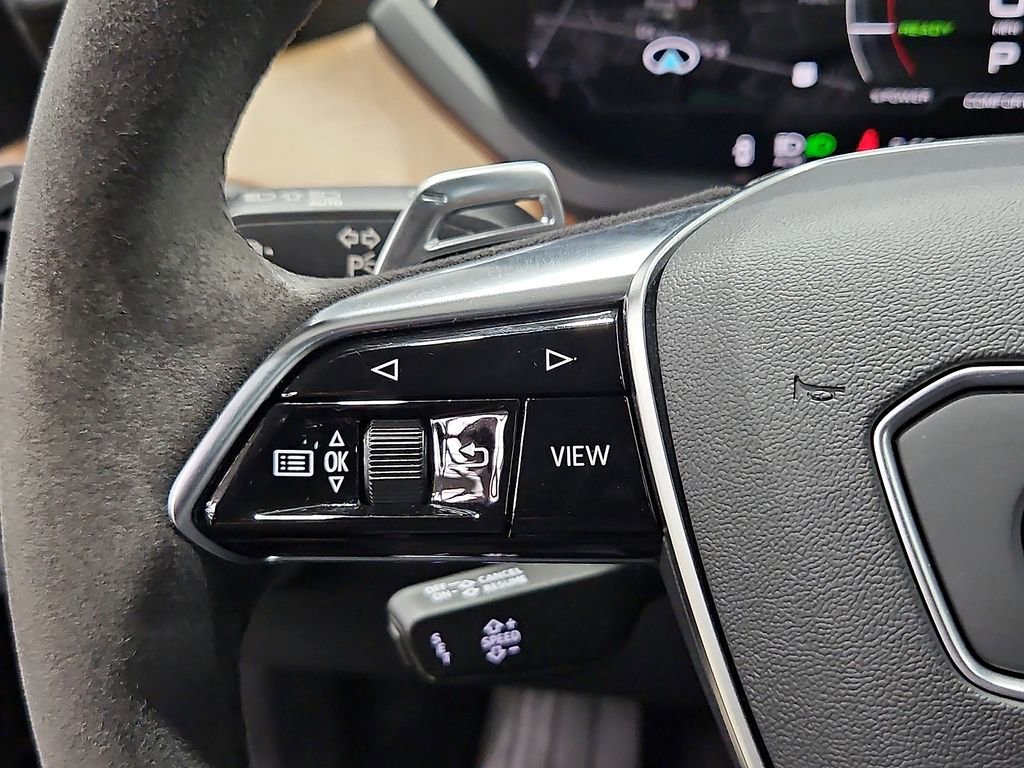 Used 2023 Audi e-tron GT Premium Plus image 23