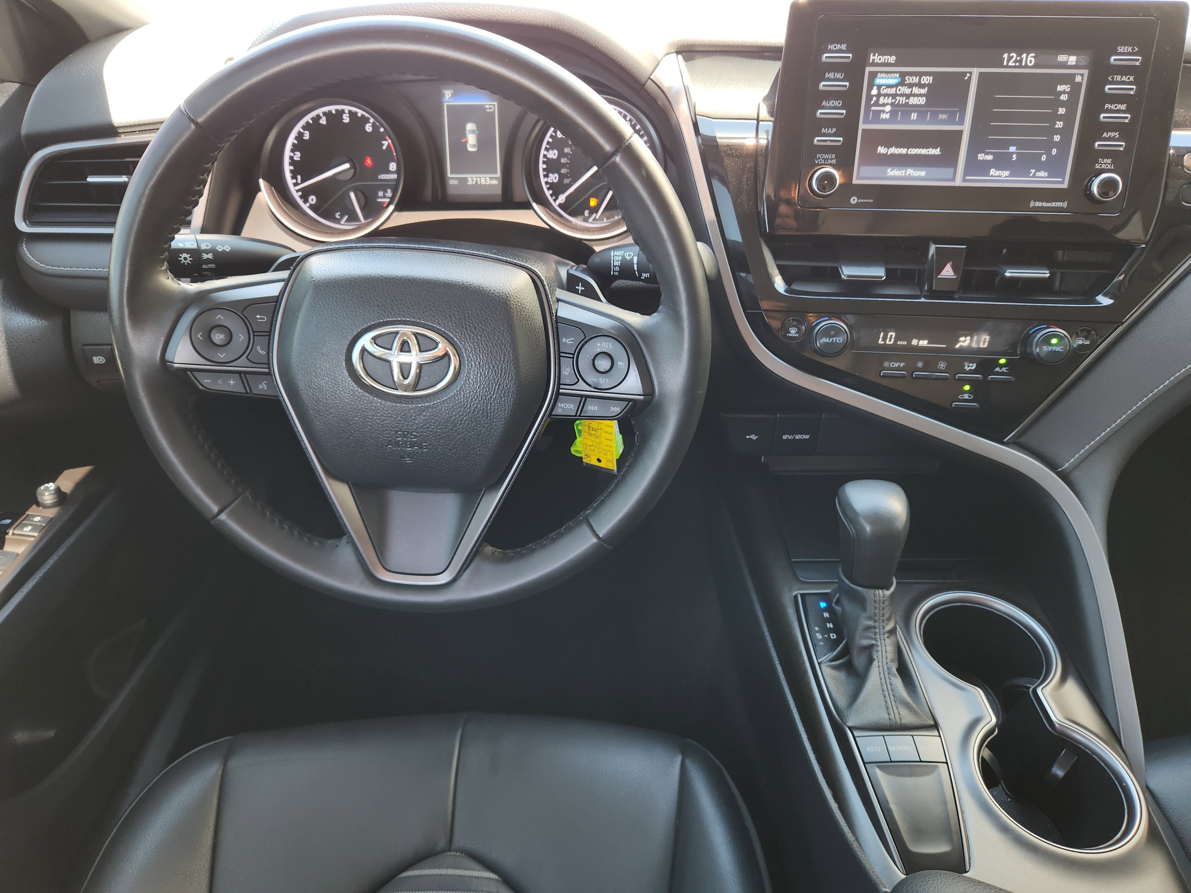 Used 2023 Toyota Camry SE FWD image 27