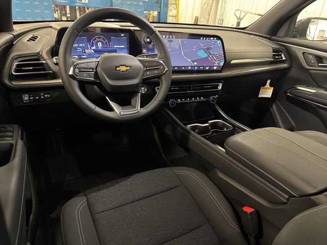 New 2026 Chevrolet Traverse LT w/ LPO, Floor Liner Package AWD/4WD image 7