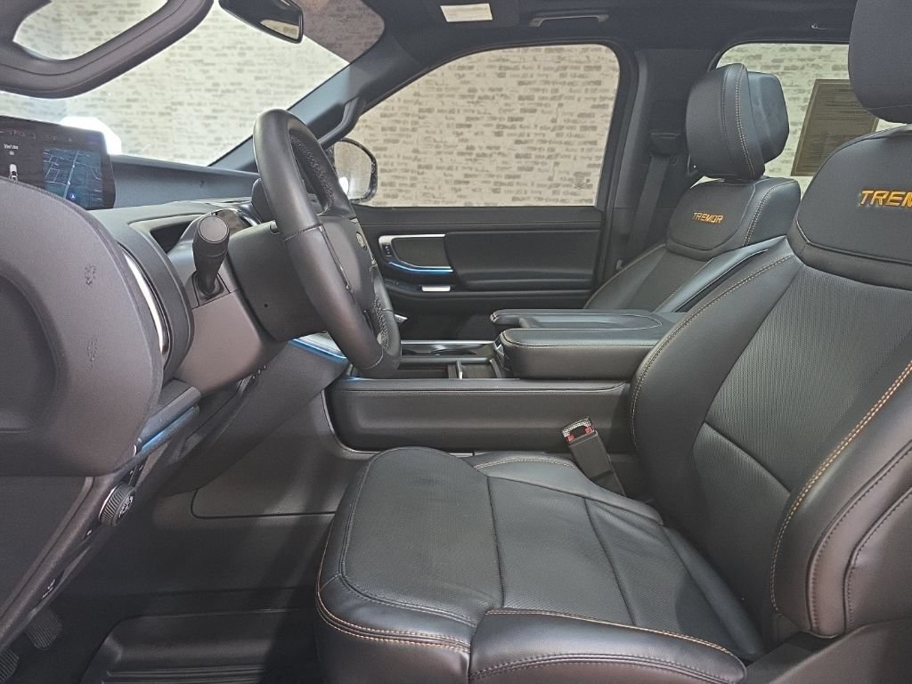 Used 2026 Ford Expedition Tremor AWD/4WD image 27