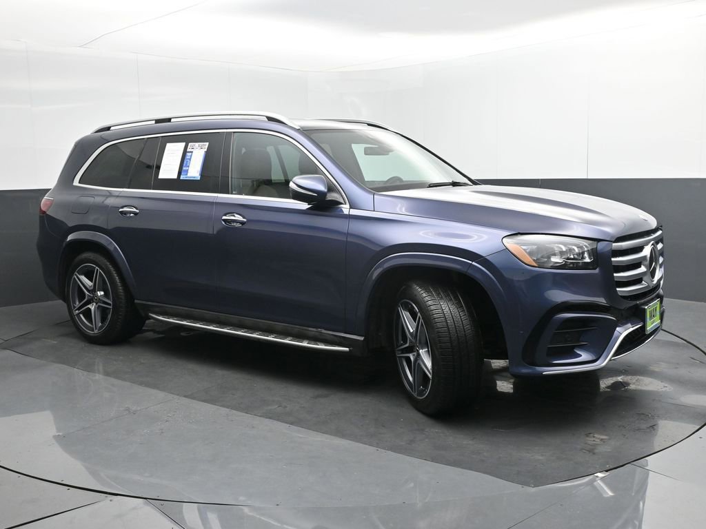 Used 2025 Mercedes-Benz GLS 450 4MATIC image 7