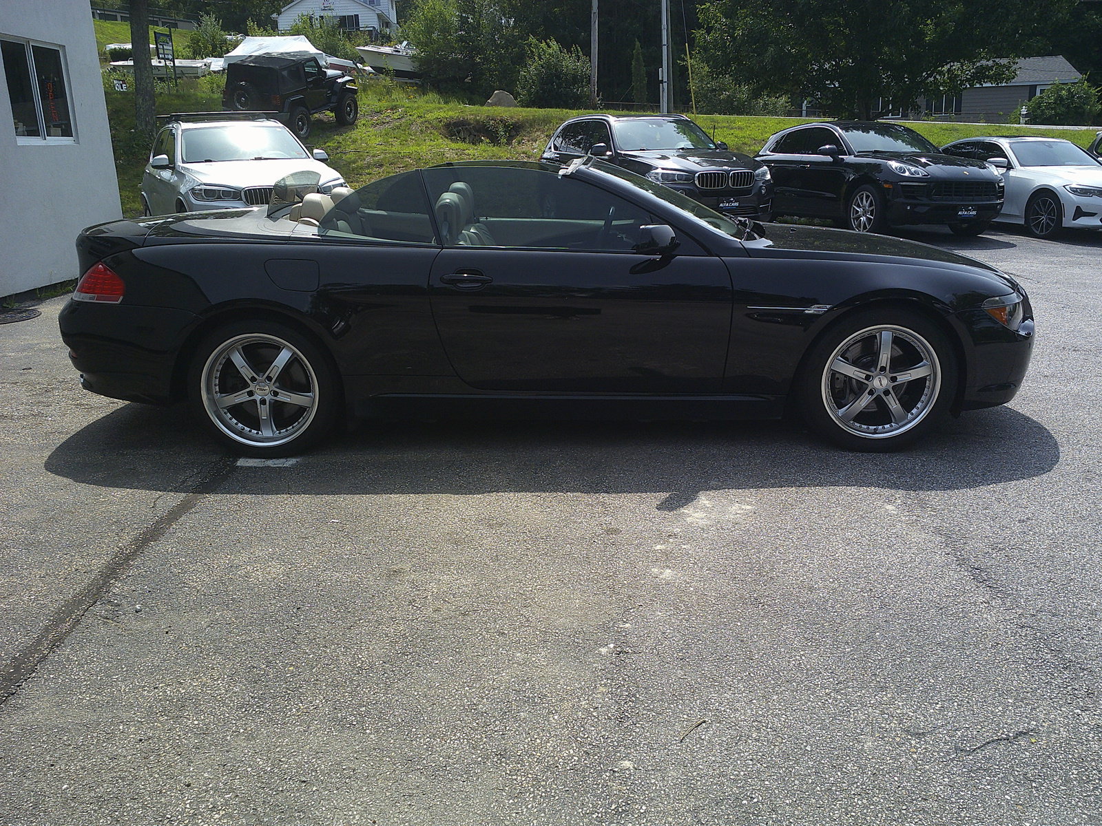 Used 2007 BMW 650i Convertible RWD image 4
