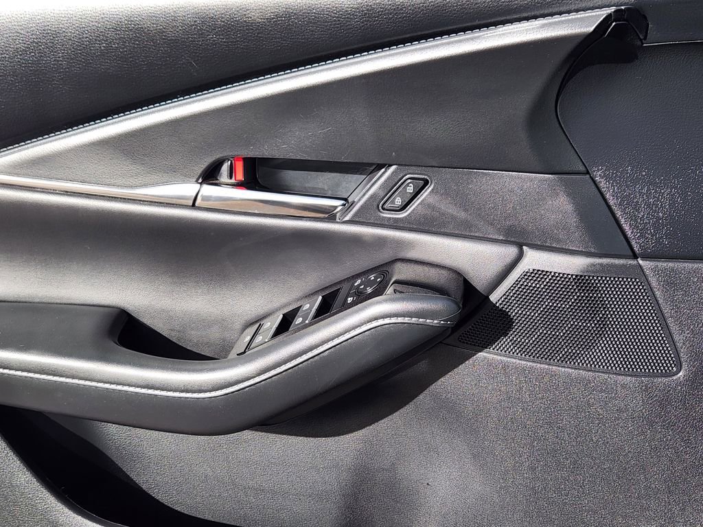 Used 2024 MAZDA CX-30 AWD 2.5 S w/ Preferred Package image 12