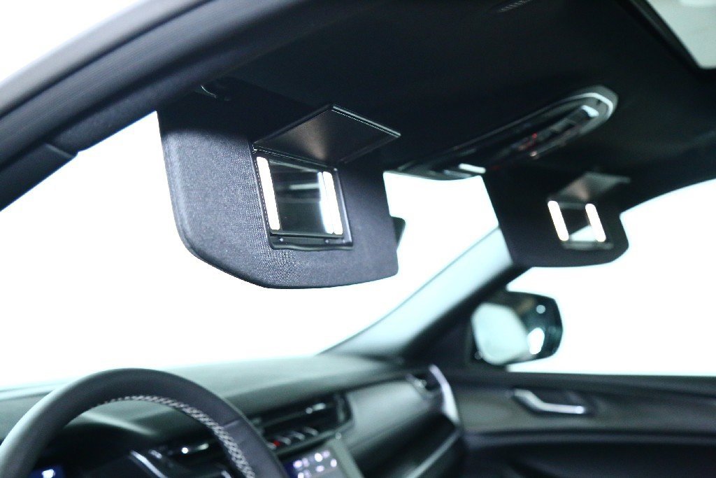 Used 2025 Jeep Grand Cherokee Altitude image 19