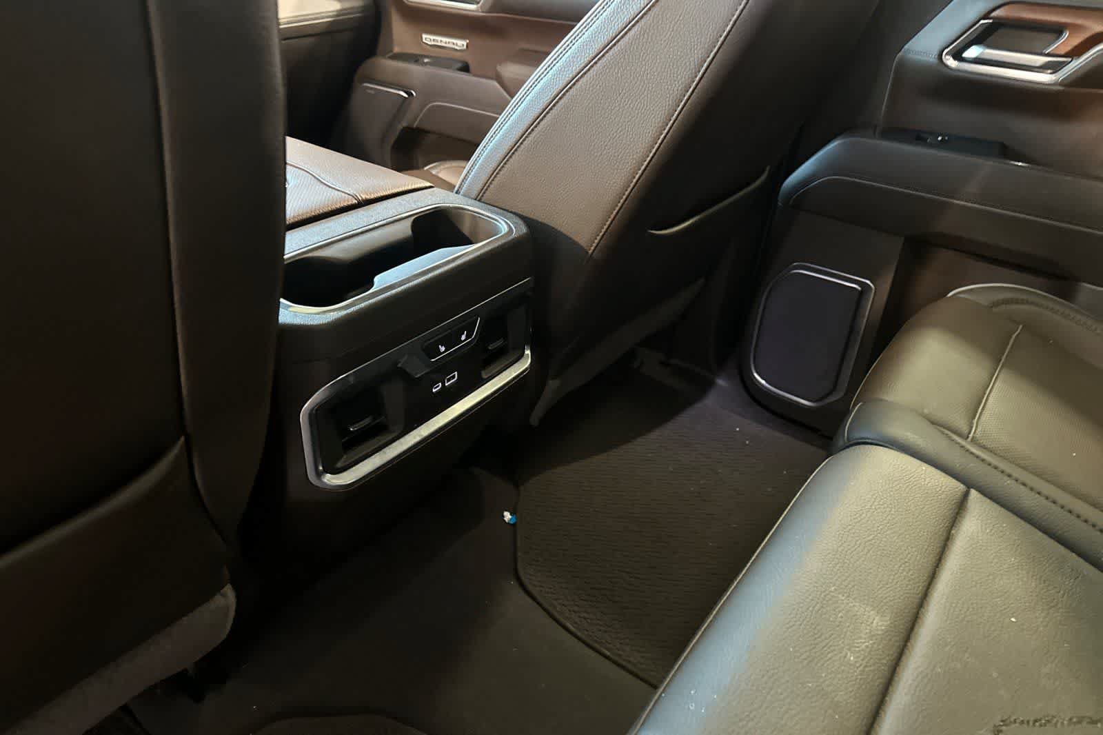 Used 2022 GMC Sierra 1500 Denali AWD/4WD image 5