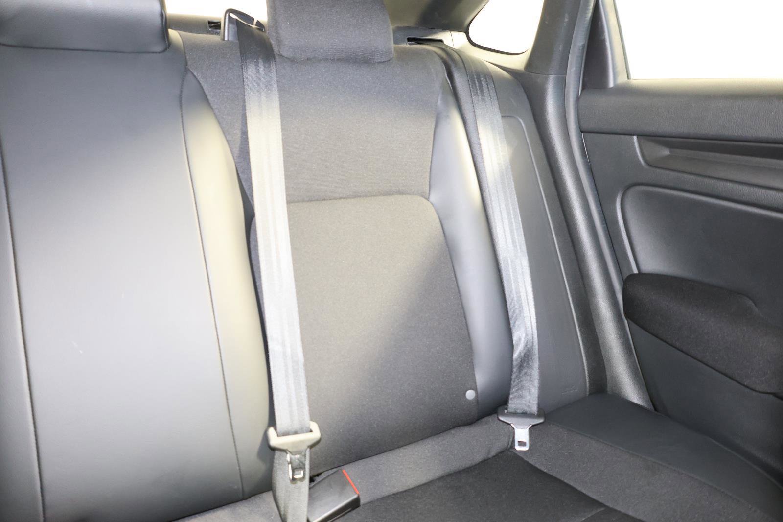 Used 2023 Honda Civic Sport image 14
