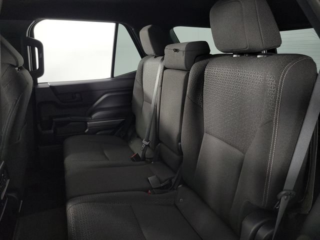 Used 2026 Toyota 4Runner SR5 RWD image 17