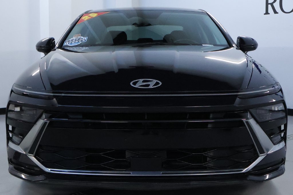 Used 2025 Hyundai Sonata SEL FWD image 3