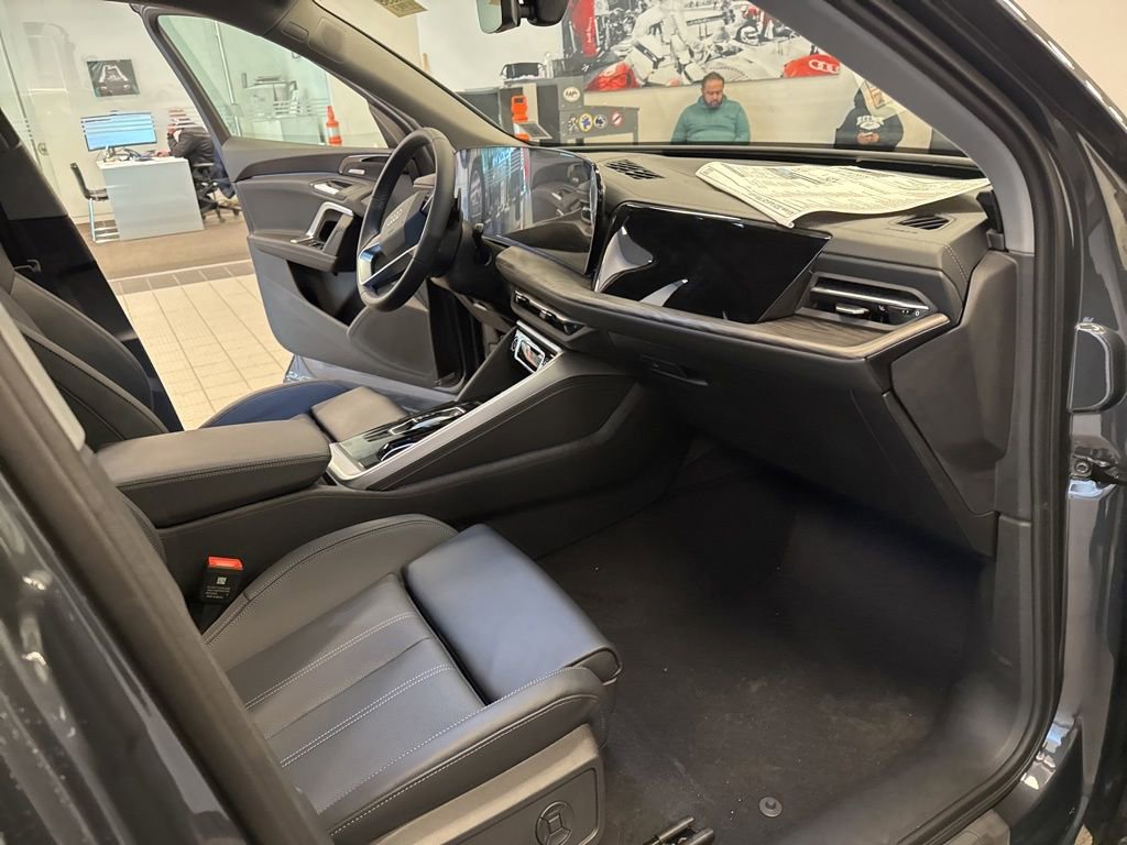 New 2025 Audi Q5 Premium Plus image 23
