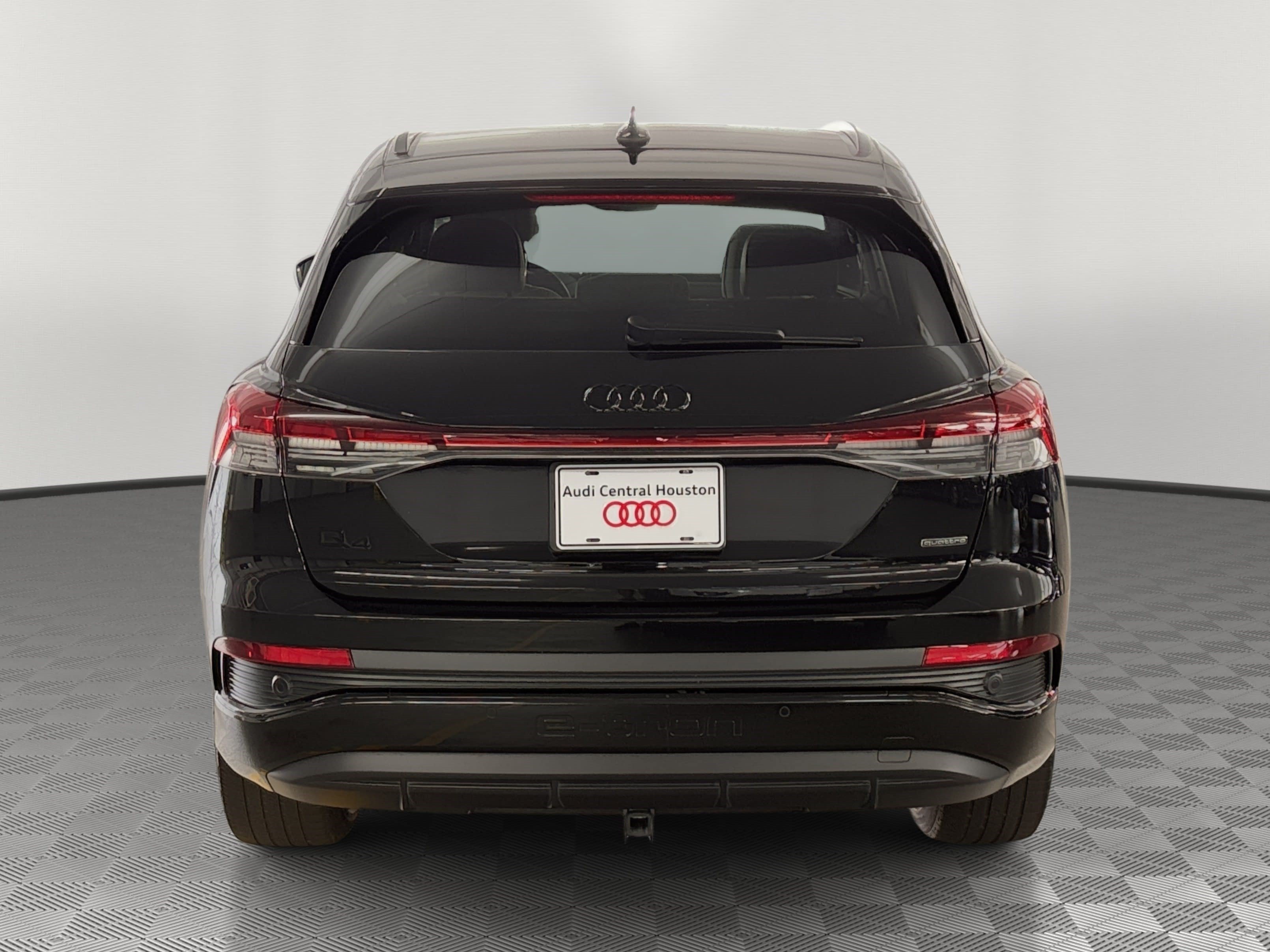 Certified 2023 Audi Q4 e-tron Premium Plus w/ Premium Plus AWD/4WD image 10