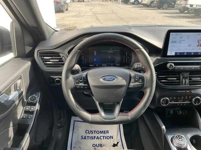 Used 2024 Ford Escape ST-Line w/ Cold Weather Package FWD image 20