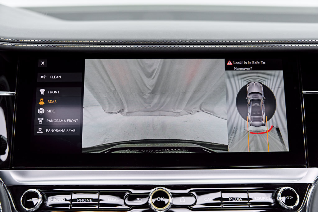 Used 2023 Bentley Flying Spur V8 AWD/4WD image 81