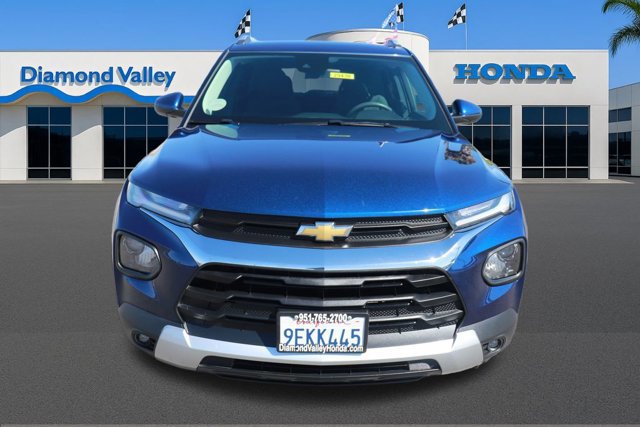 Used 2023 Chevrolet TrailBlazer LT image 2