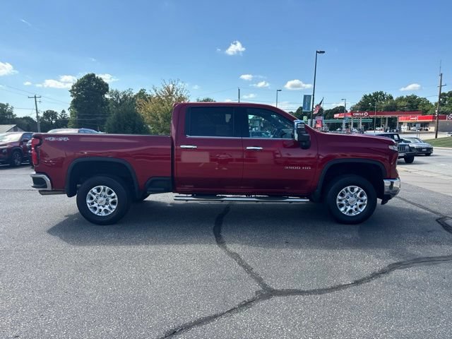 Used 2024 Chevrolet Silverado 3500 LTZ w/ LTZ Plus Package AWD/4WD image 6
