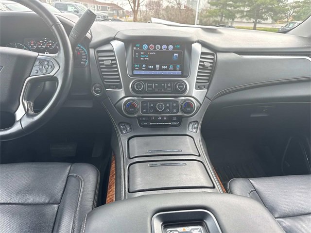 Used 2019 Chevrolet Suburban Premier image 27