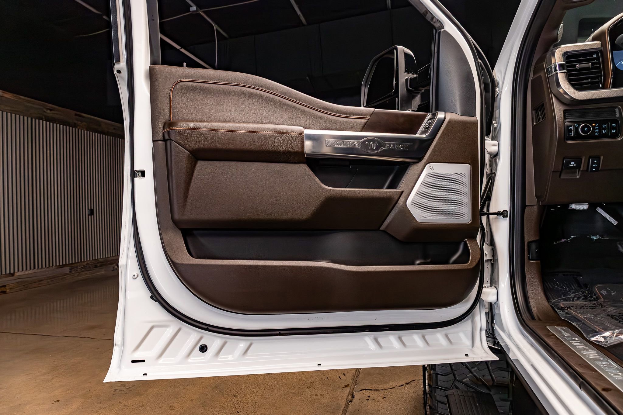 Used 2026 Ford F250 4x4 Crew Cab Super Duty image 32