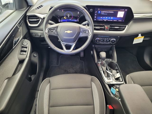 Used 2025 Chevrolet TrailBlazer LT w/ Convenience Package image 19