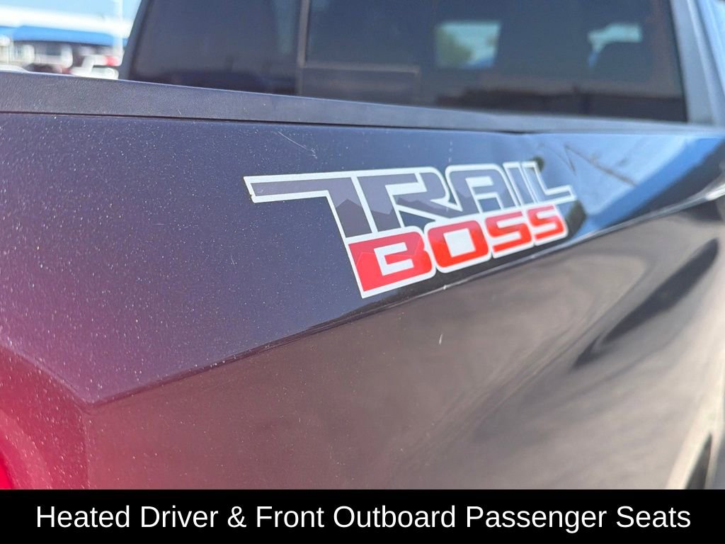 Used 2020 Chevrolet Silverado 1500 LT Trail Boss image 7