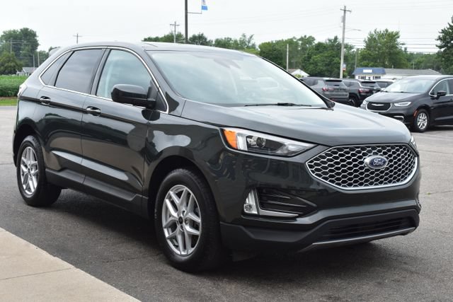 Used 2024 Ford Edge SEL w/ Convenience Package AWD/4WD image 13