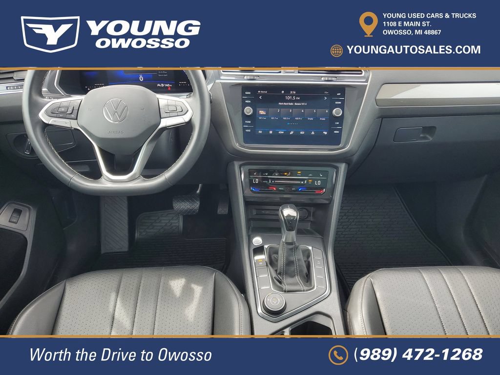 Used 2022 Volkswagen Tiguan SE w/ Panoramic Sunroof Package AWD/4WD image 23