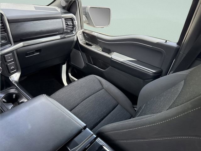 Certified 2021 Ford F150 XLT w/ Equipment Group 302A High image 23