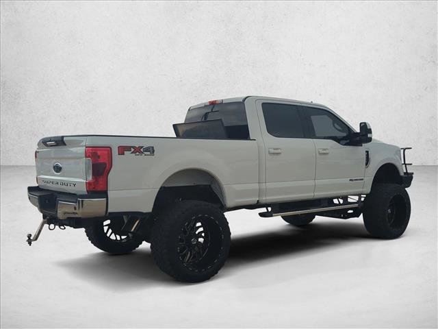 Used 2019 Ford F250 Lariat w/ Lariat Value Package image 4