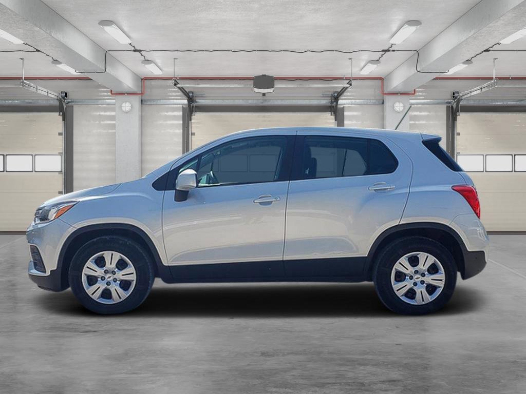 Used 2017 Chevrolet Trax LS image 4