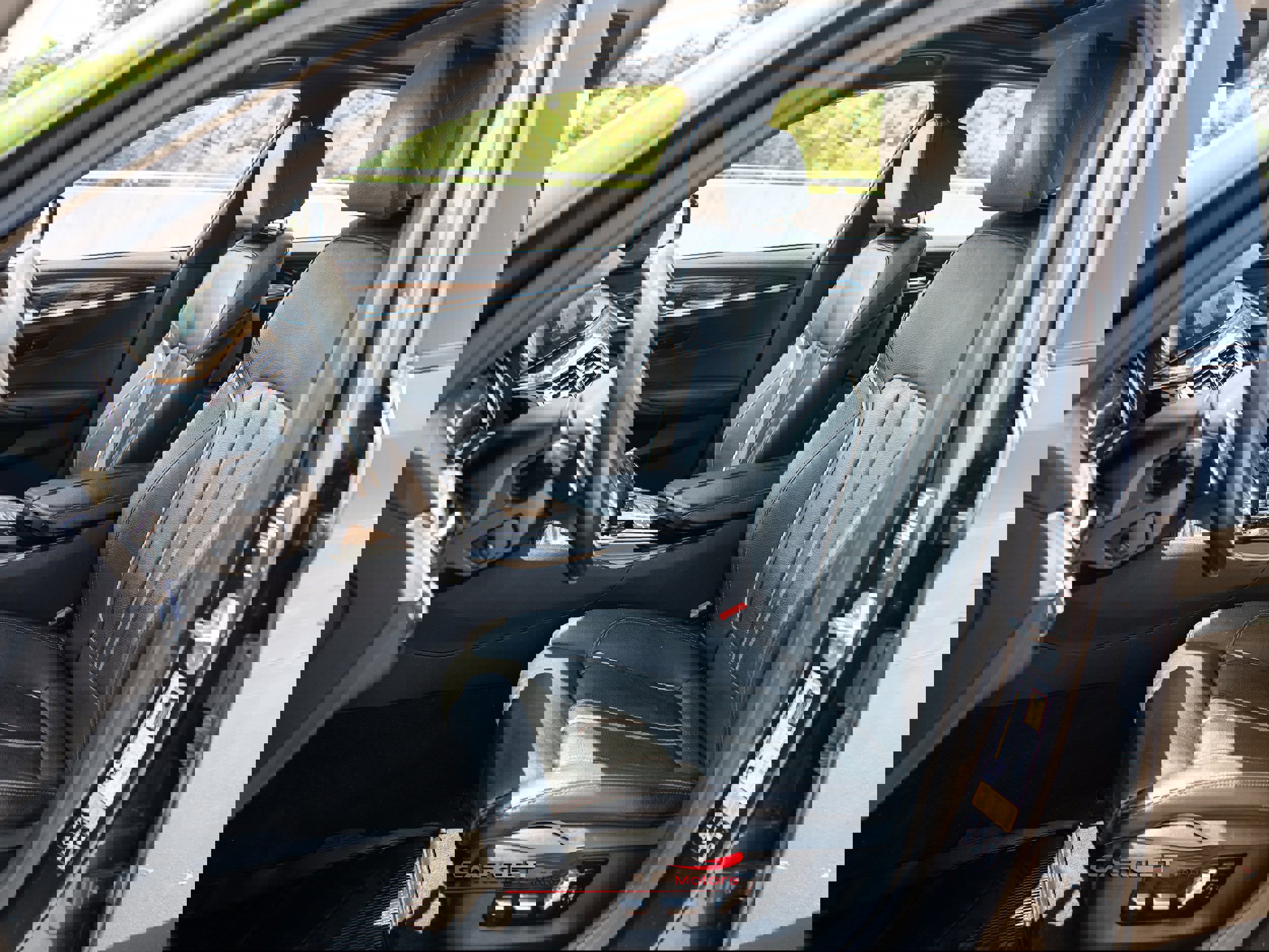 Used 2018 BMW 540i xDrive image 16