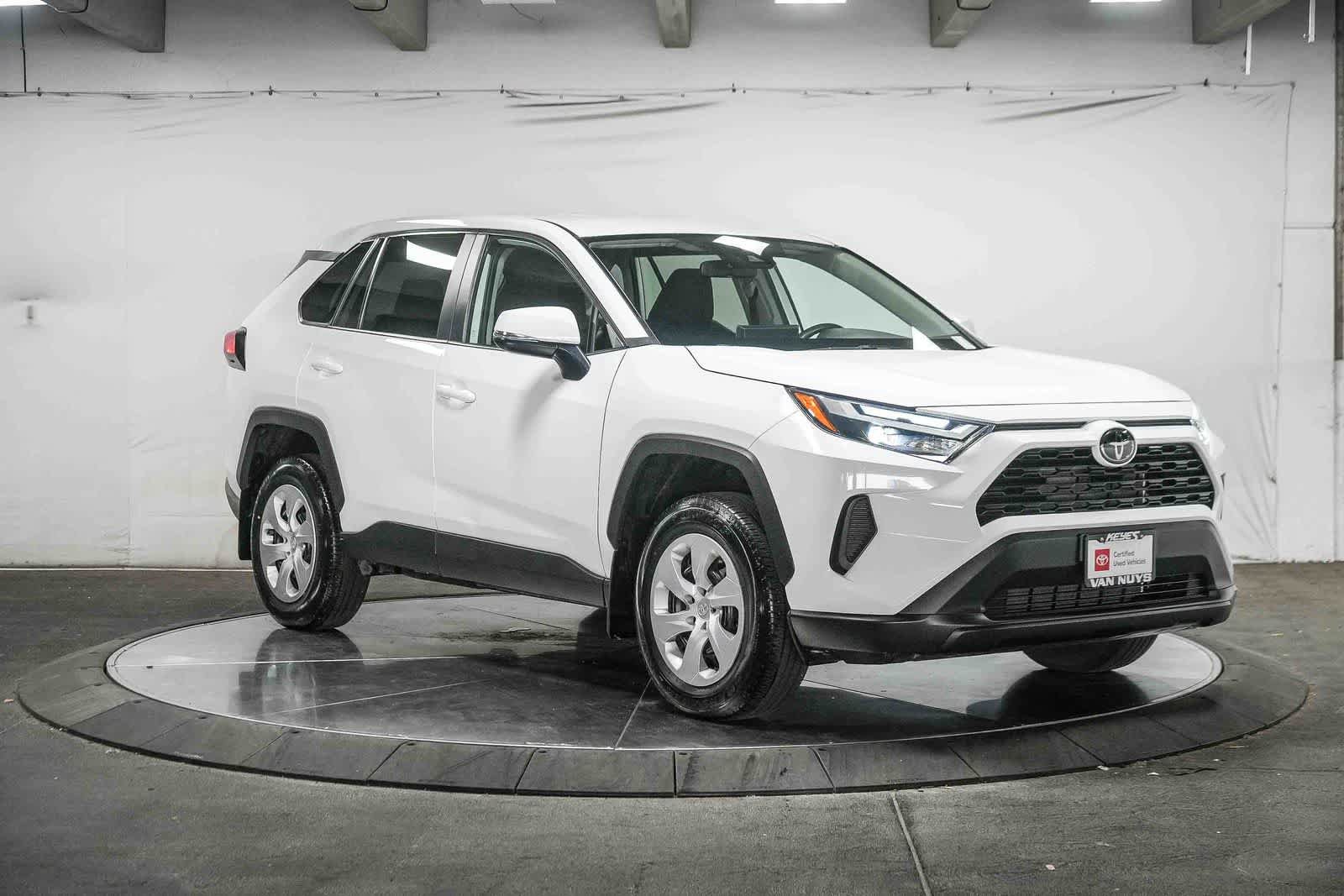 Certified 2025 Toyota RAV4 LE FWD image 8