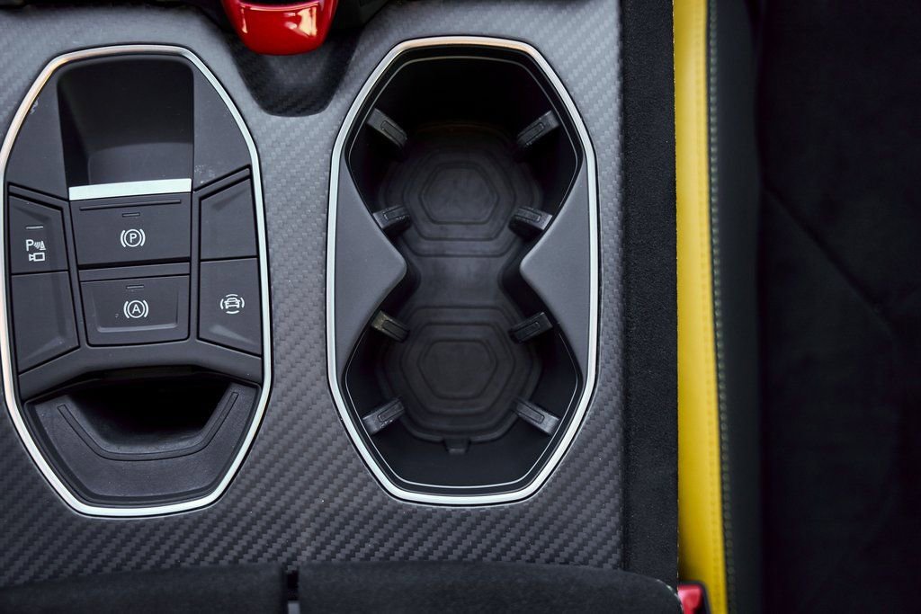 Used 2024 Lamborghini Urus Performante image 65