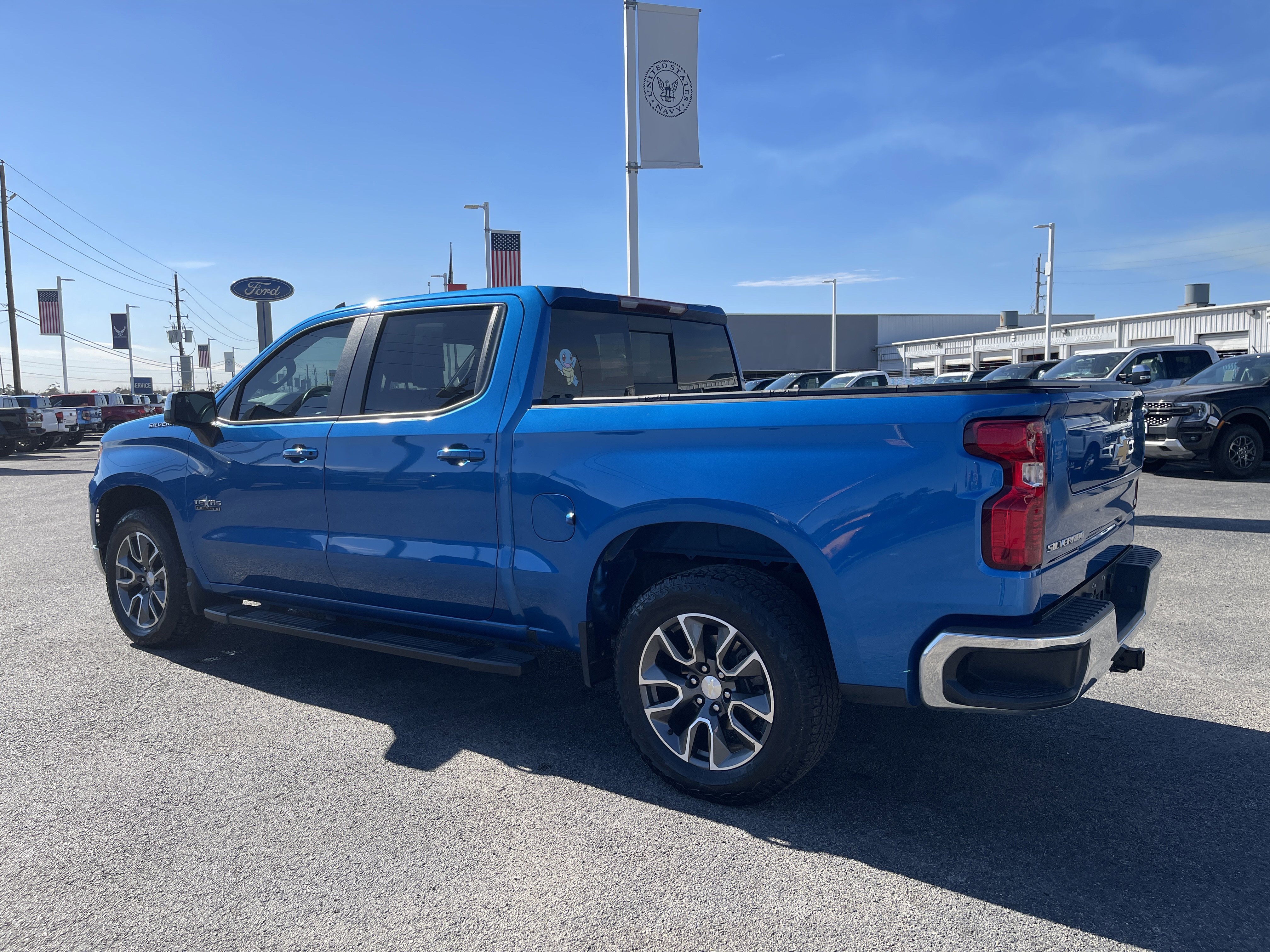 Used 2022 Chevrolet Silverado 1500 LT w/ Texas Edition Plus image 3