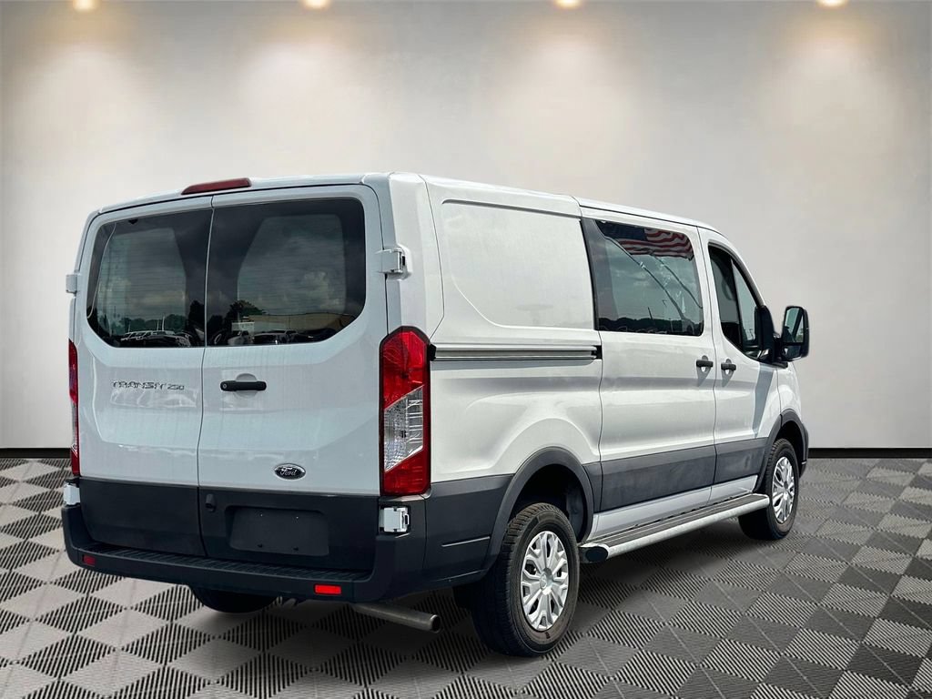 Certified 2025 Ford Transit 250 Low Roof w/ Exterior Upgrade Package RWD image 4