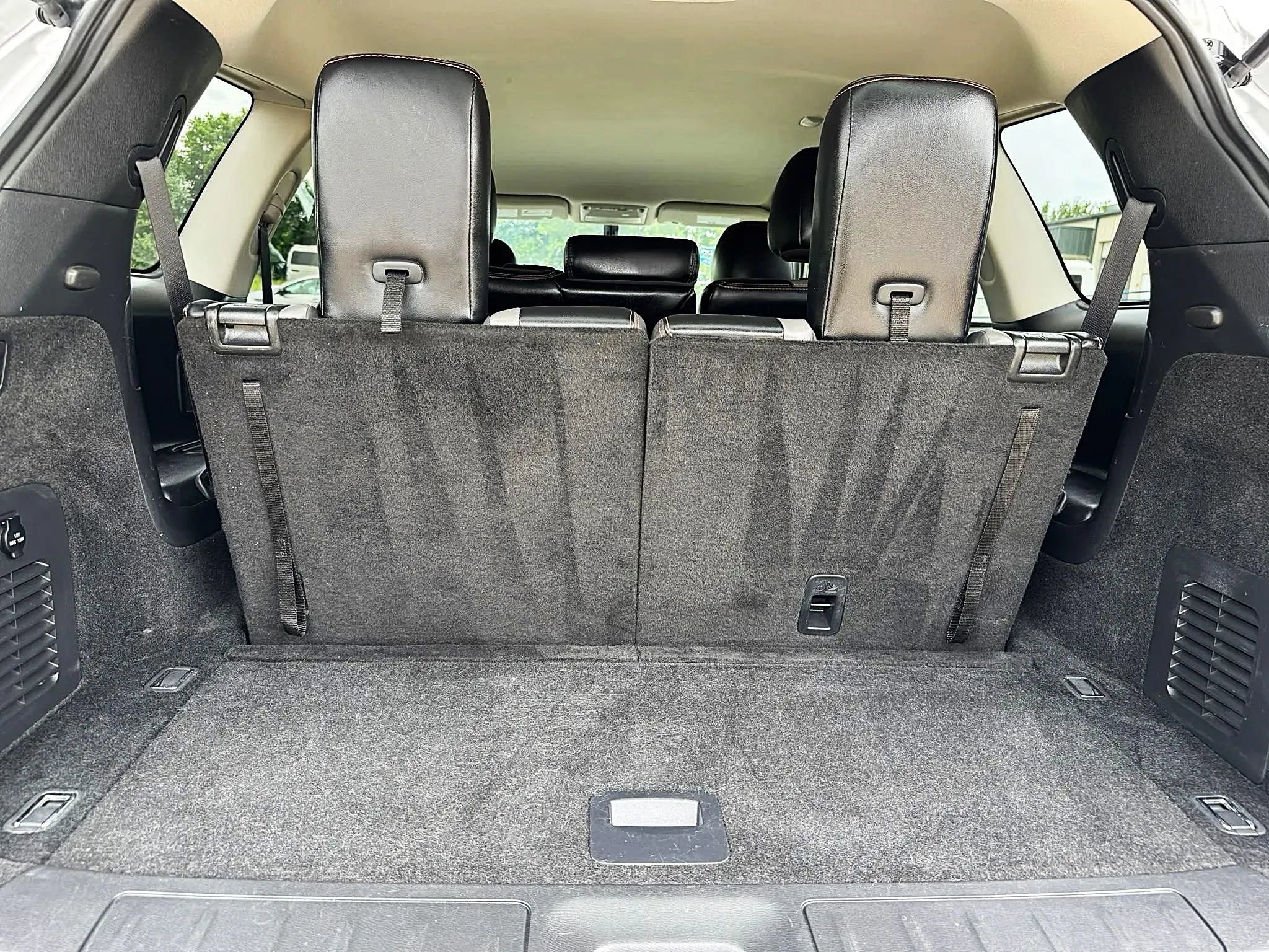 Used 2019 Nissan Pathfinder SV w/ Rock Creek Edition FWD image 21