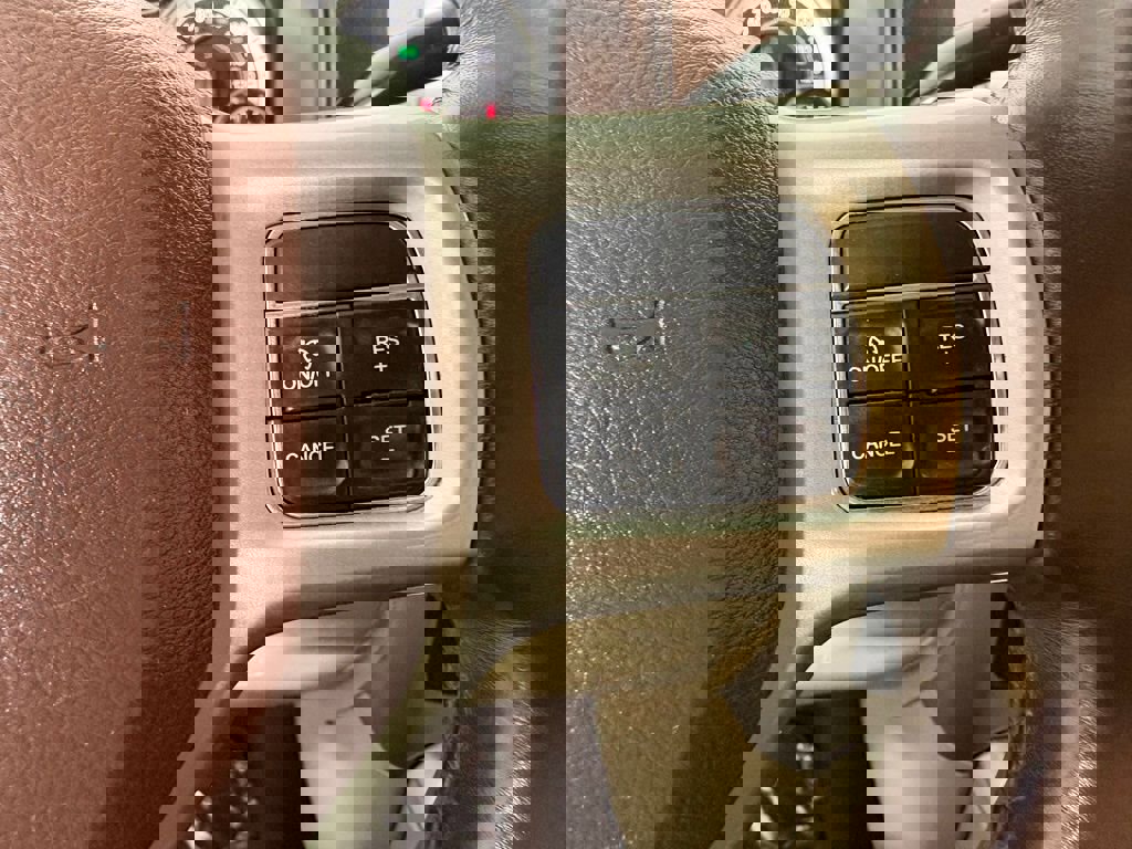 Used 2016 RAM 2500 Laramie w/ Convenience Group AWD/4WD image 24