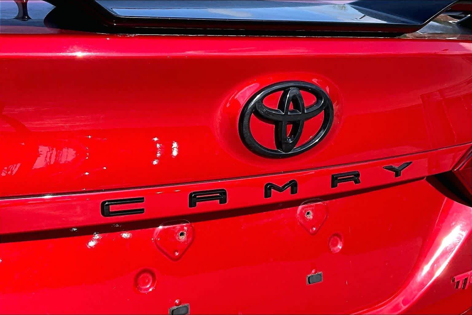 Used 2020 Toyota Camry TRD FWD image 30