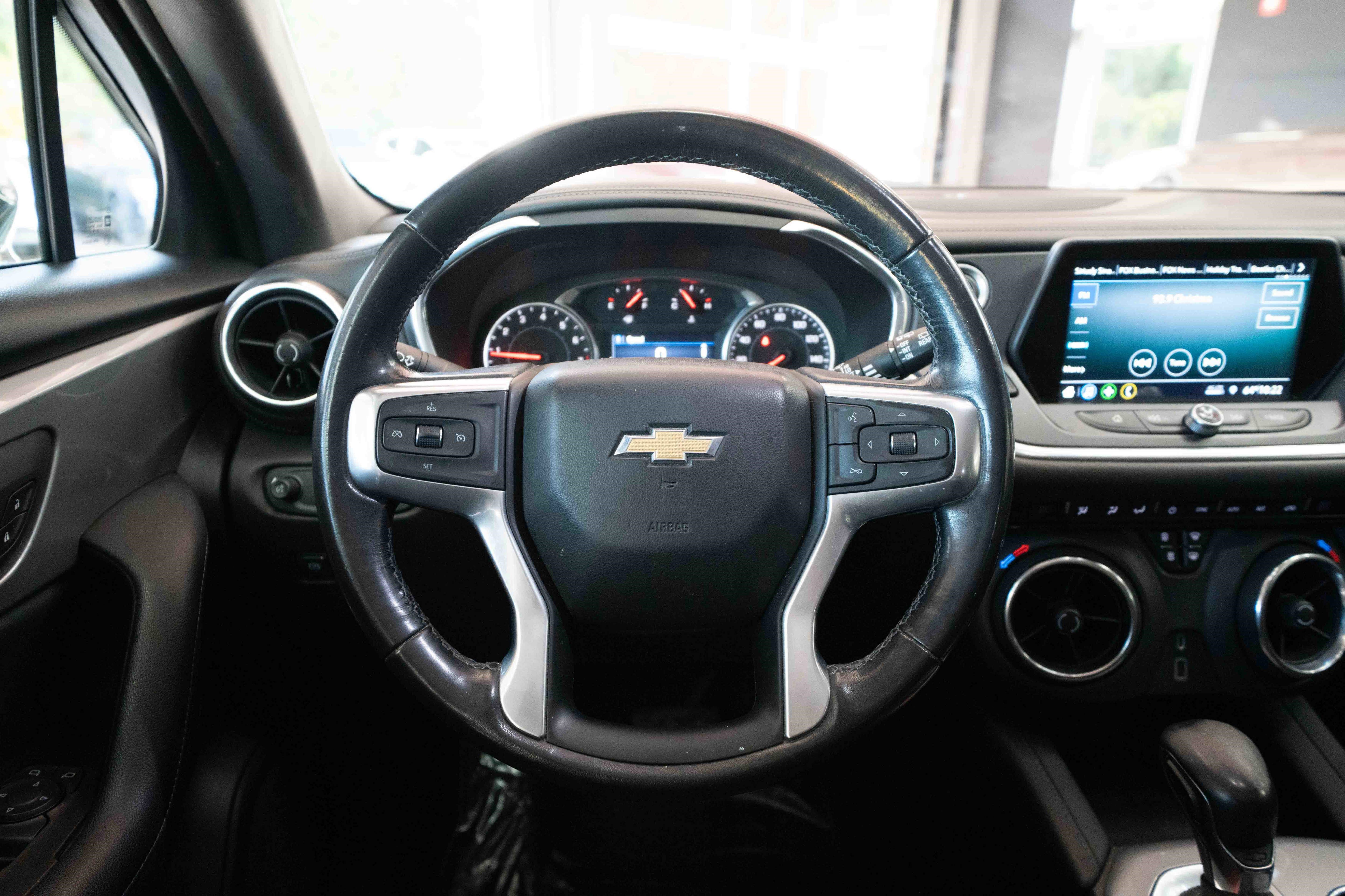 Used 2020 Chevrolet Blazer LT image 21