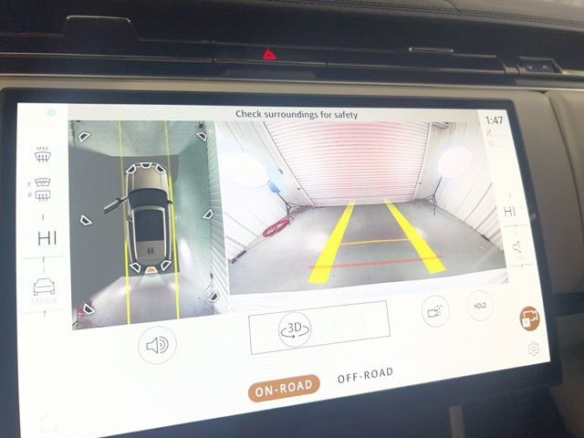 Used 2025 Land Rover Range Rover Long Wheelbase SE image 32