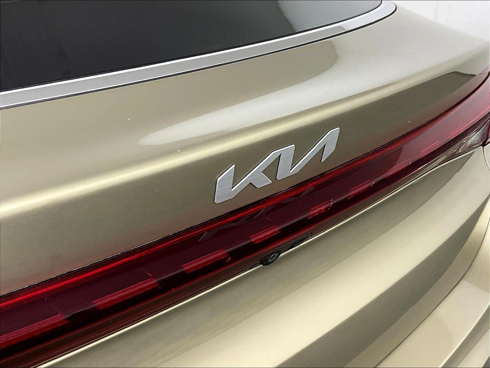 Used 2022 Kia K5 LXS FWD image 24