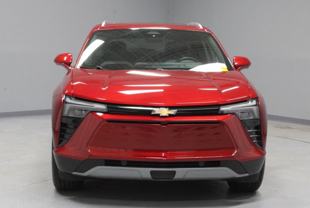 Used 2024 Chevrolet Blazer EV LT AWD/4WD image 7