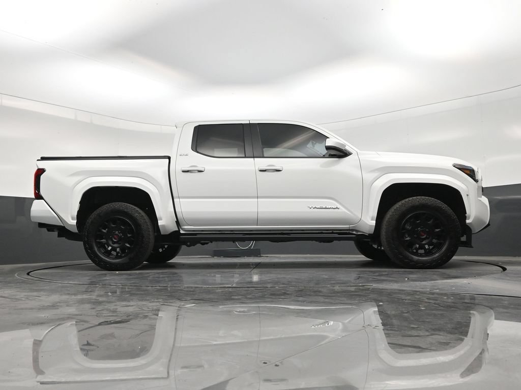 Used 2026 Toyota Tacoma SR5 RWD image 25