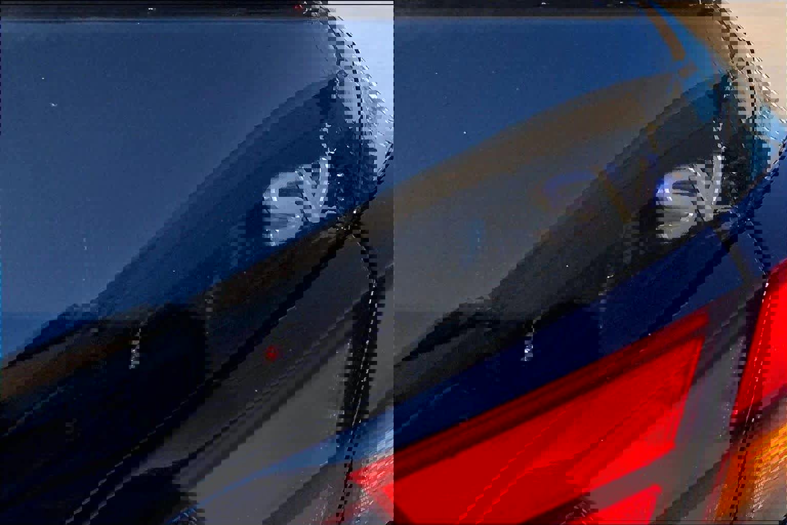 Used 2023 Nissan Altima 2.5 SV w/ SV Premium Package image 9