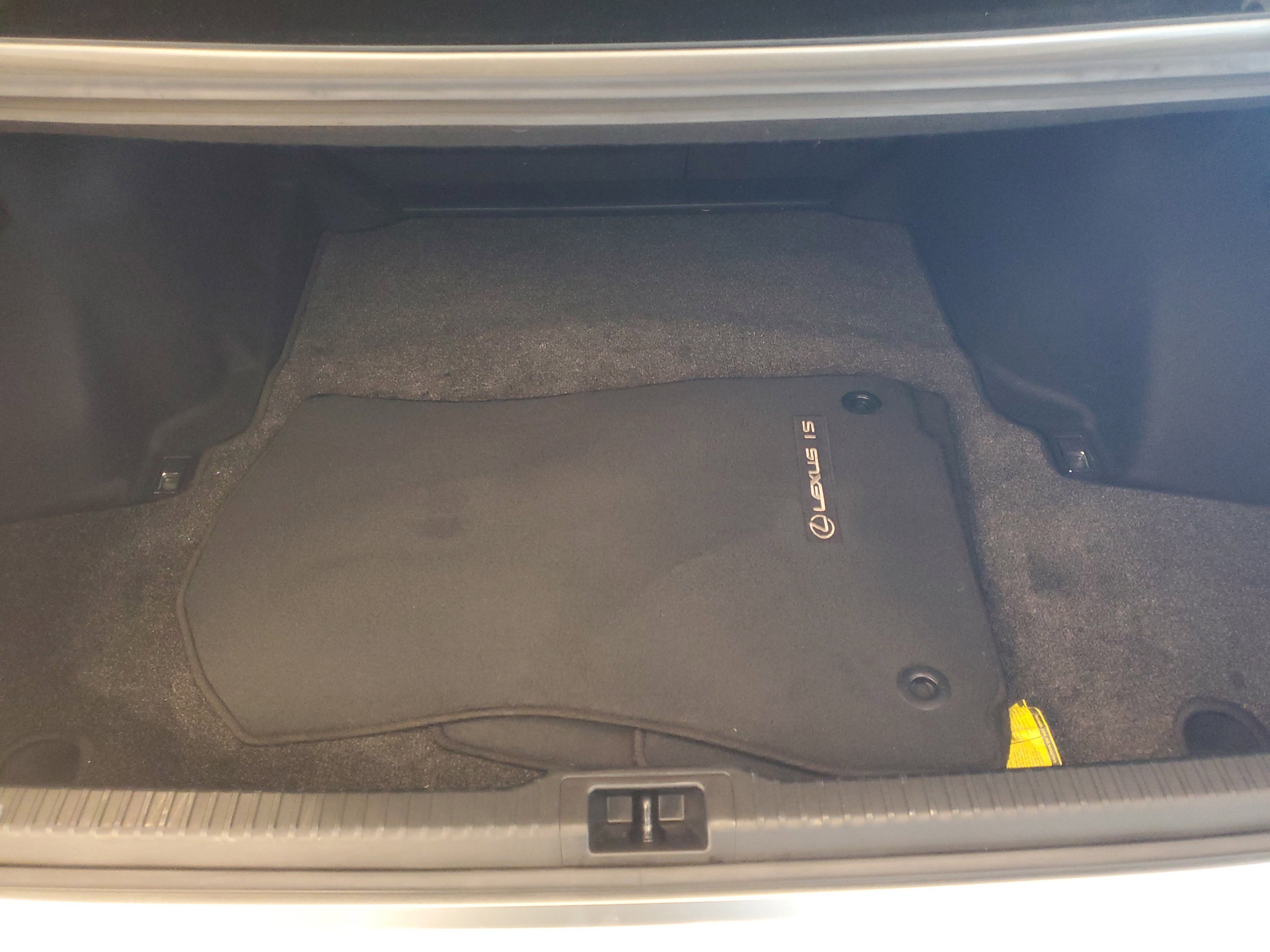 Used 2023 Lexus IS 300 IS 300 image 12