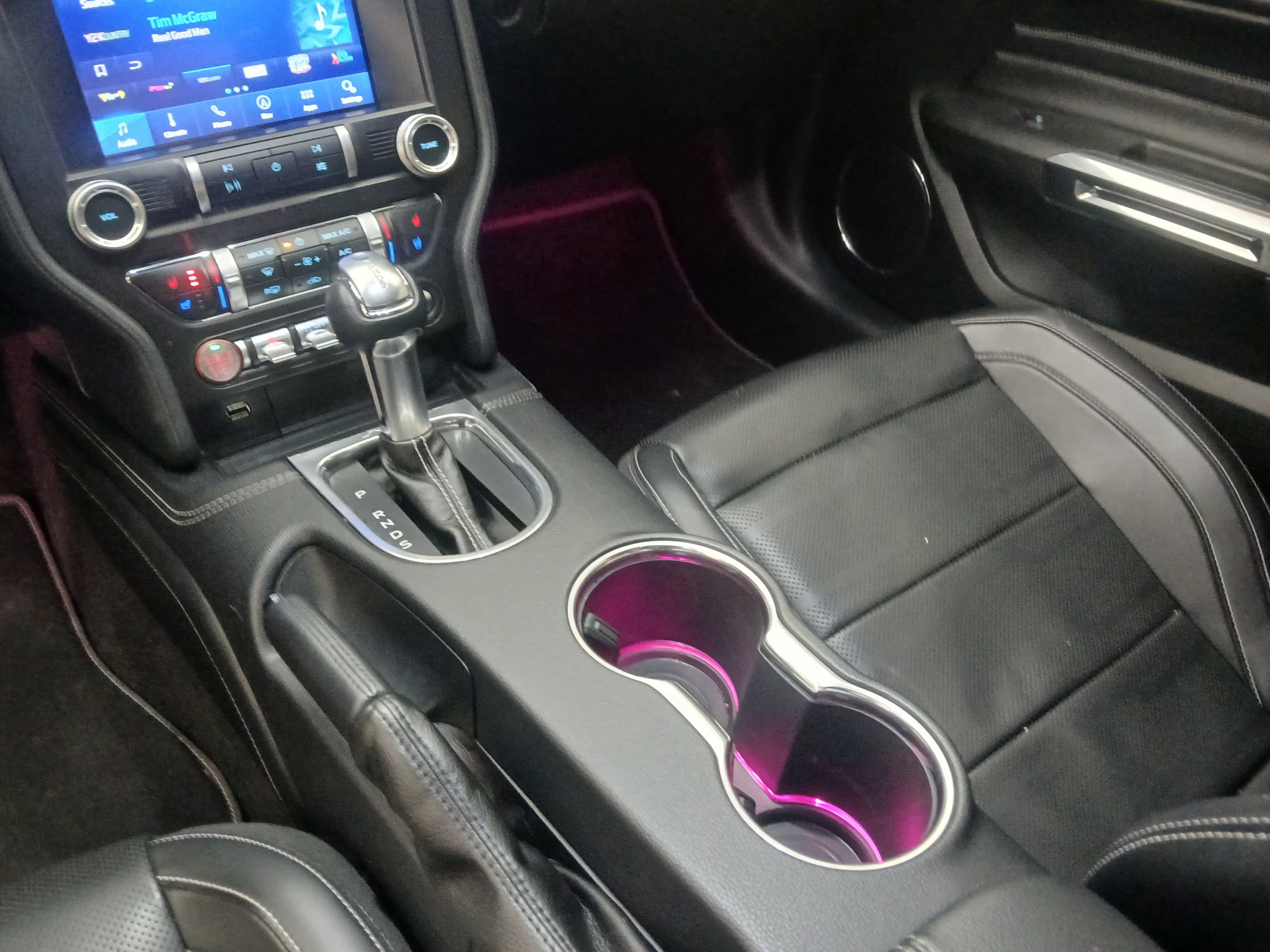 Used 2020 Ford Mustang GT Premium w/ GT Performance Package RWD image 26