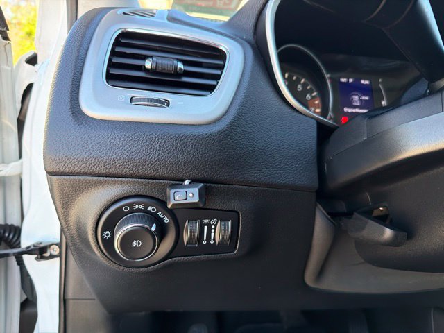 Used 2021 Jeep Compass Latitude AWD/4WD image 29