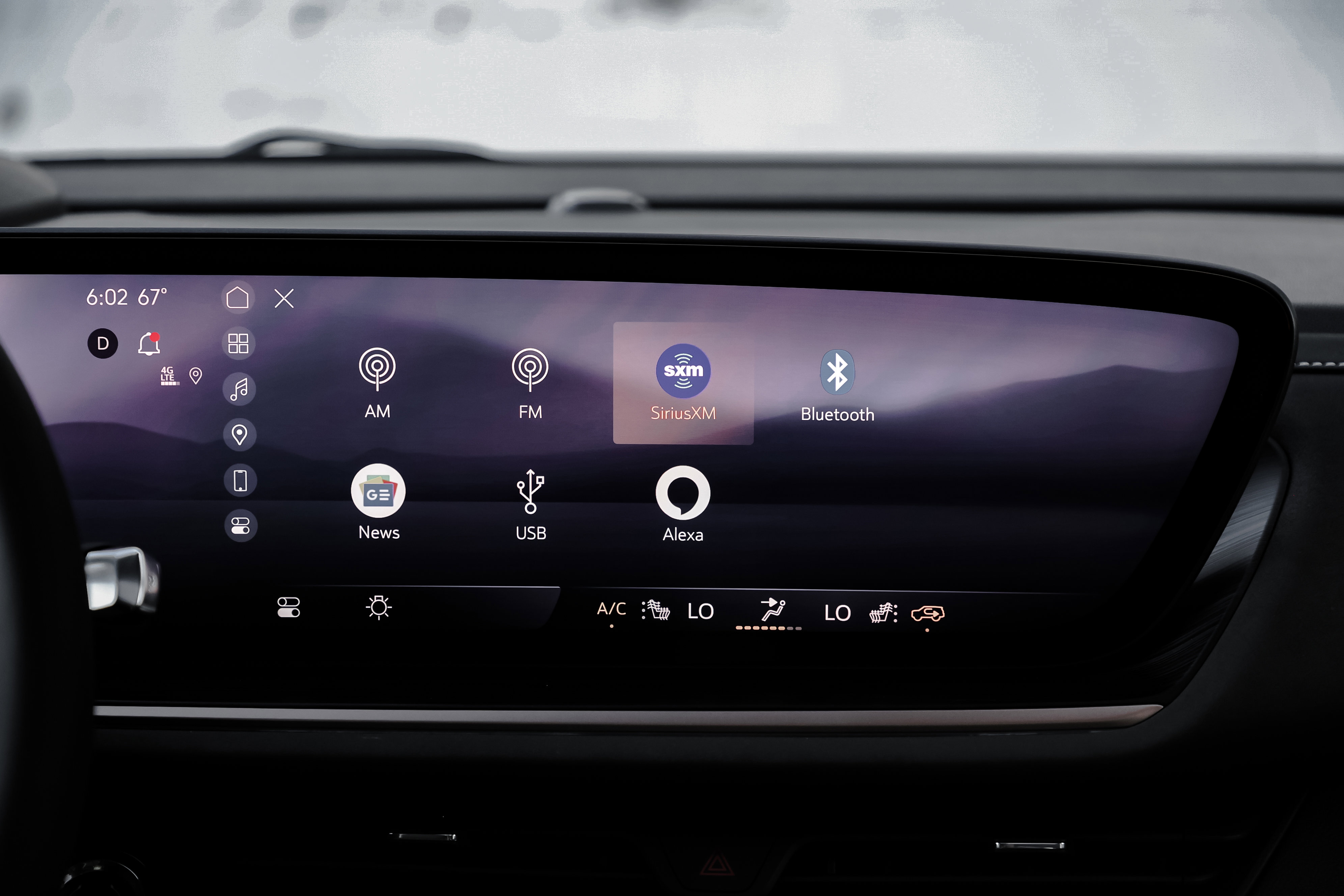 New 2025 Buick Envision Sport Touring image 32