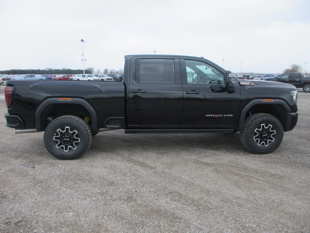 New 2026 GMC Sierra 2500 AT4X image 3